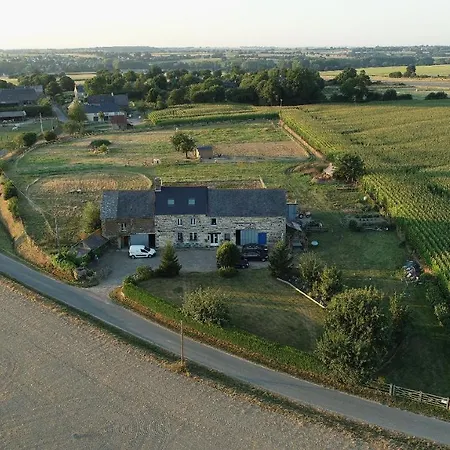 La Petite Chesnee * Sacey