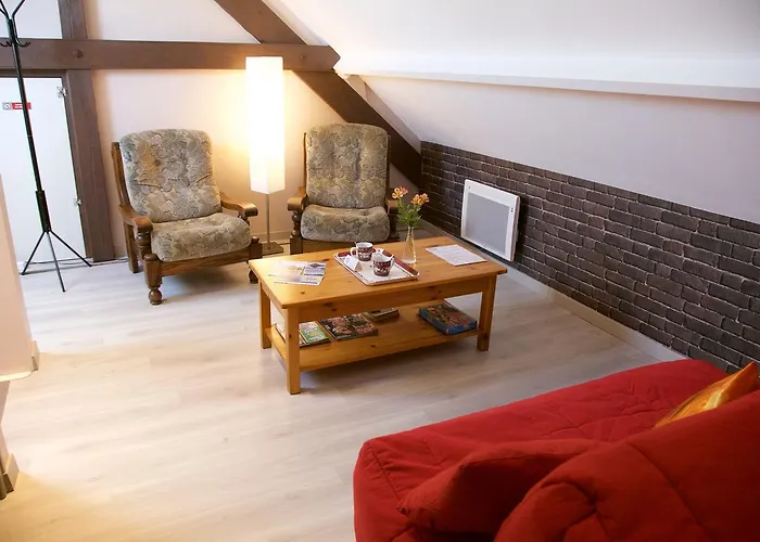 La Petite Chesnee * Sacey